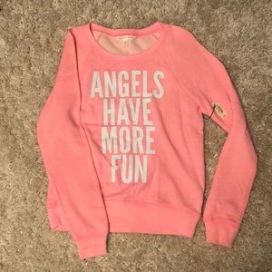 ‘Angels have more fun’ sweater